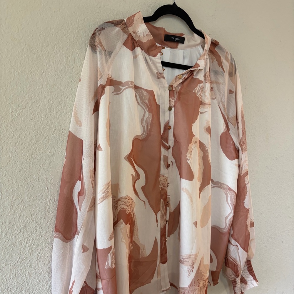Zesica woman’s Cream & Brown Marble-Print Button Down Blouse size XL office - Picture 2 of 10